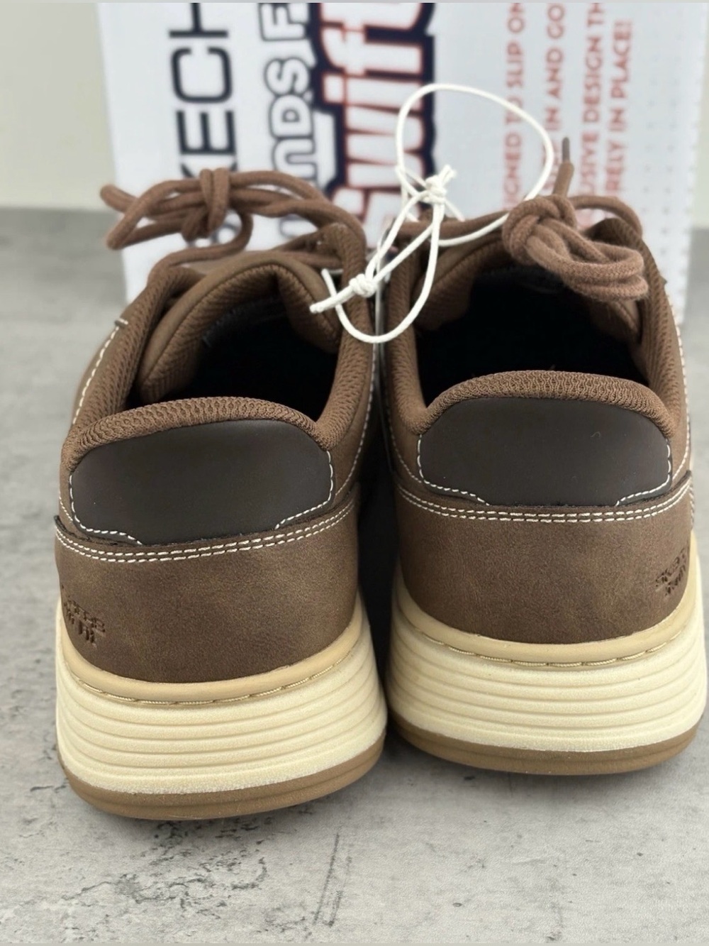 Skechers Men's Swift Fit Casual Shoes Hands Free Relaxed Fit Memory Foam 10 - Picture 3 of 5